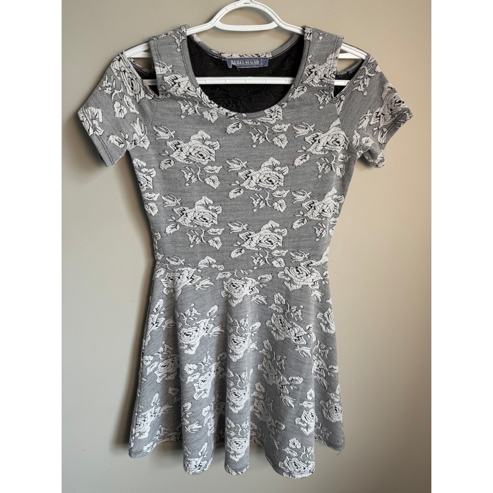 REBEL SUGAR Womens Gray Floral Cold Shoulder Fit Flare Dress M Cottagecore Boho